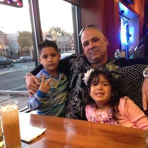 Meet your Posher, Rene